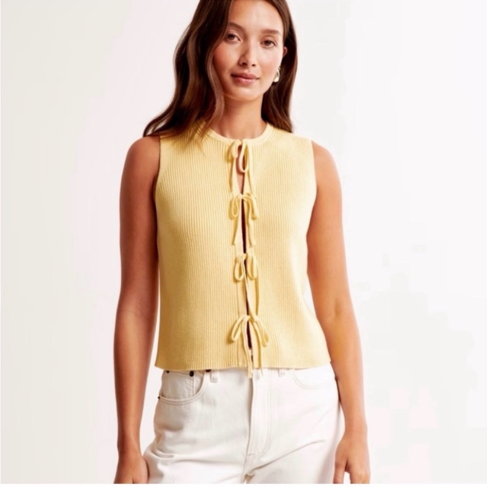 Abercrombie & Fitch Rib Knit Tie-Front Sweater Tank